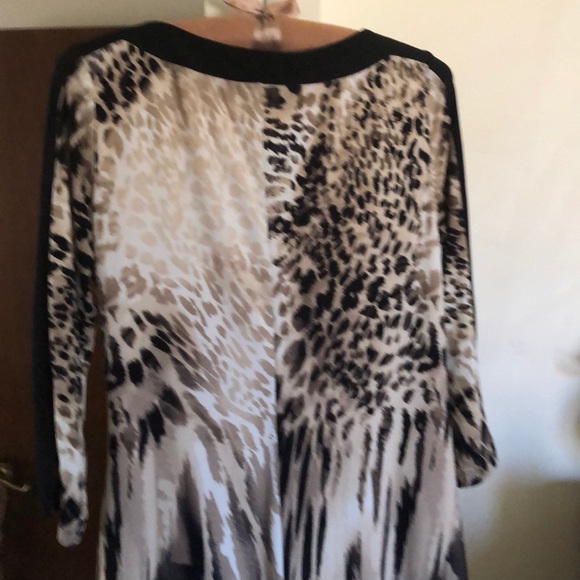 Dress - Picture 5 of 6